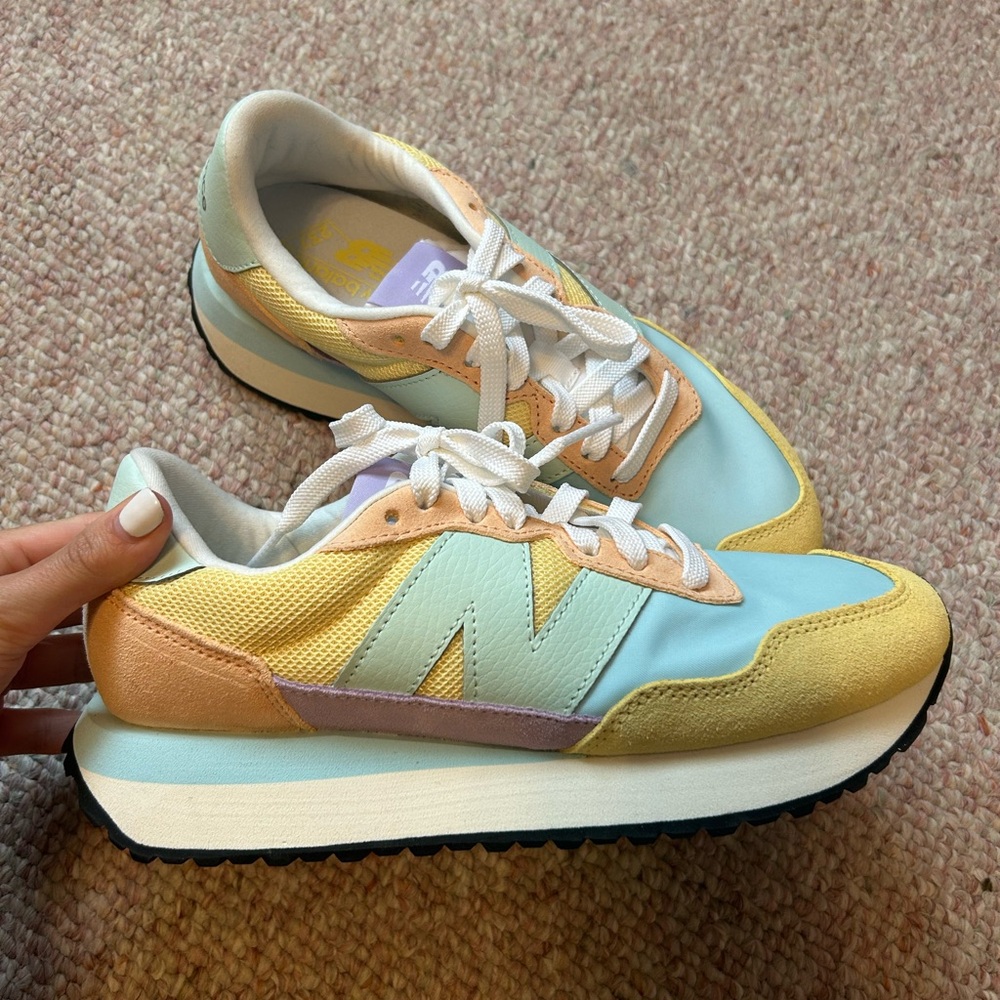 New Balance 327 Multicolored Women’s Shoes